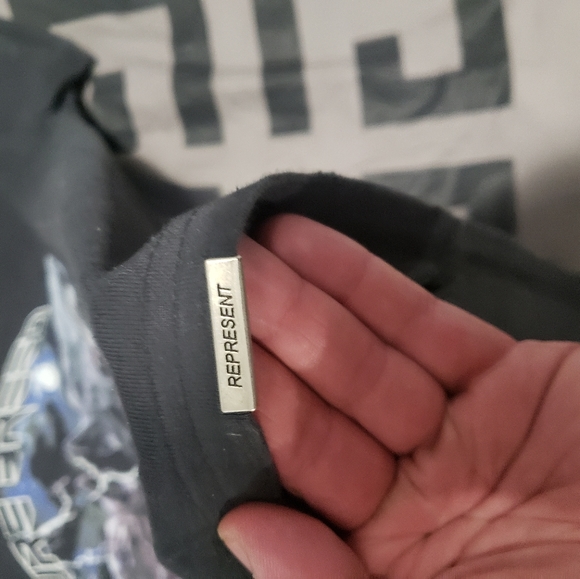 Represent Pure Breed dog tee - Picture 2 of 2